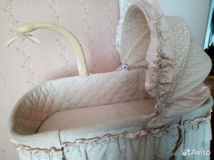 Детская кроватка люлька