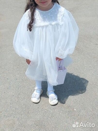 Нарядное платье для девочки