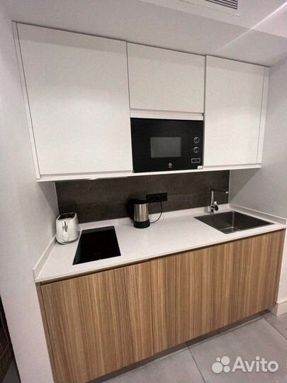 Кухонный гарнитур / угловая кухня