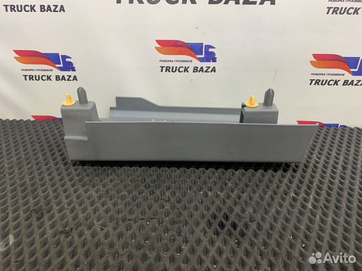 Накладка декоративная Renault T