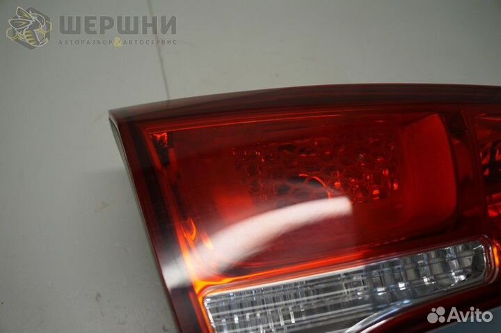 Фонарь задний внутренний левый Kia Rio 12- (92403