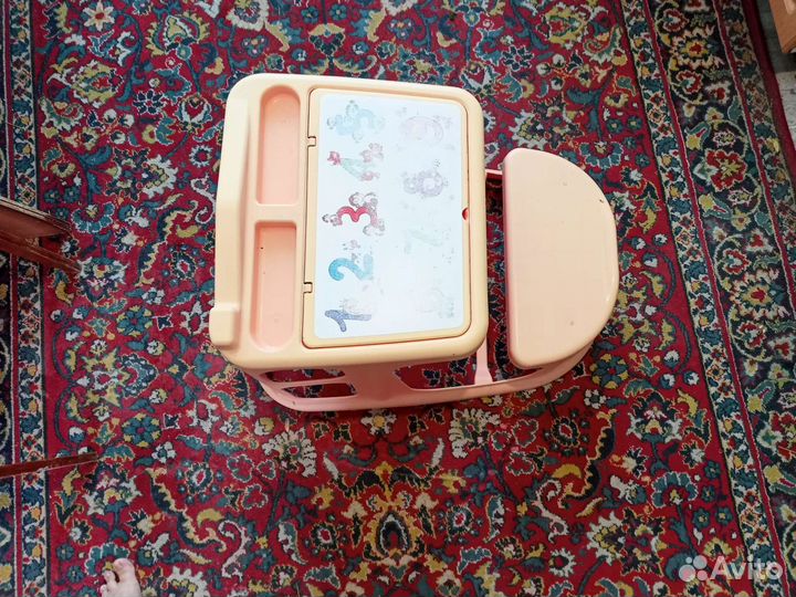 Детский стол и стул