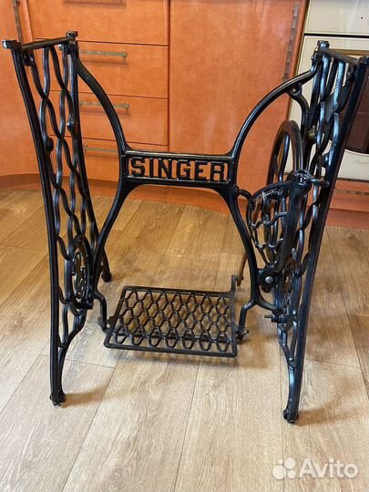 Станина зингер