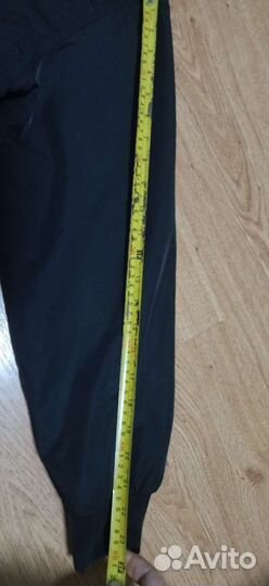 Продам спортивный костюм