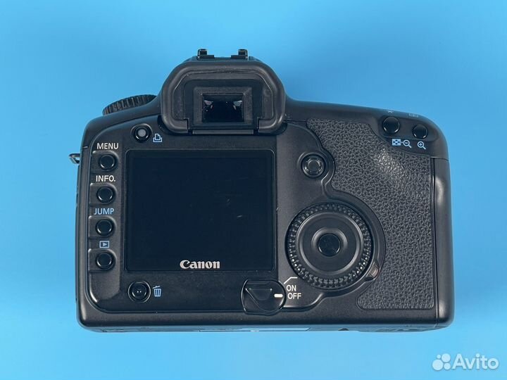 Canon EOS 5D и объективы Canon 40mm STM, 28-135mm