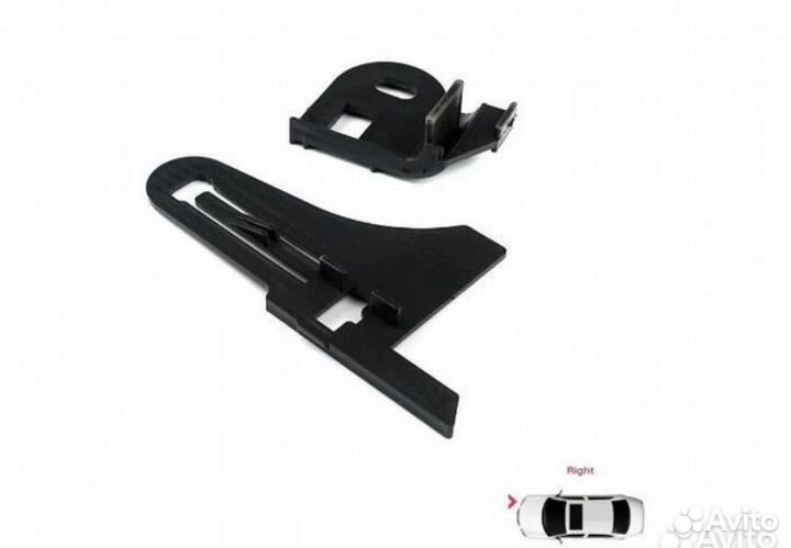 Фара правая (кронштейн) Megane 3 260100017R