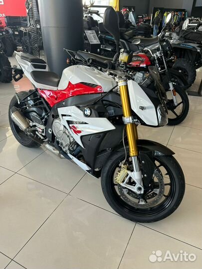 BMW s1000r