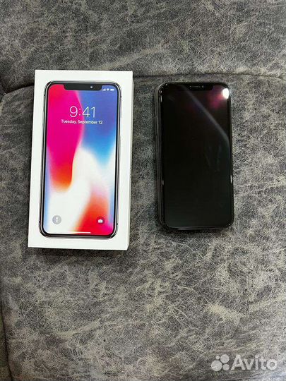 Телефон iPhone x
