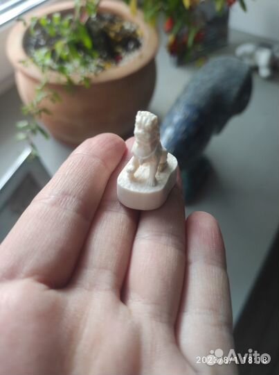 Кость мамонта Собака фу