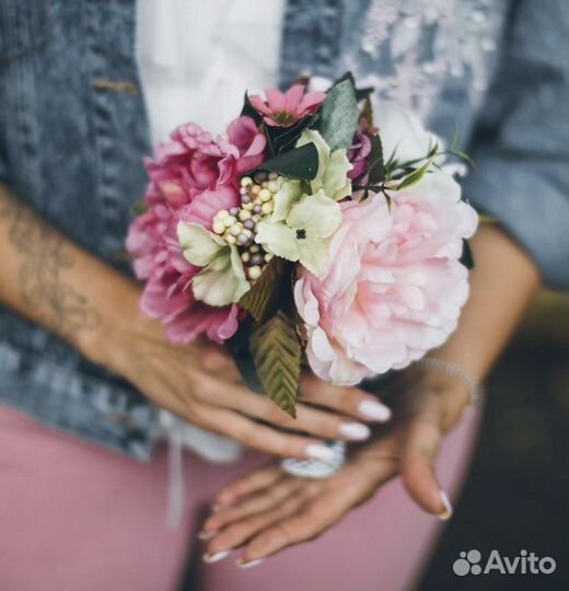 Свадебный букет невесты из искусственных цветов