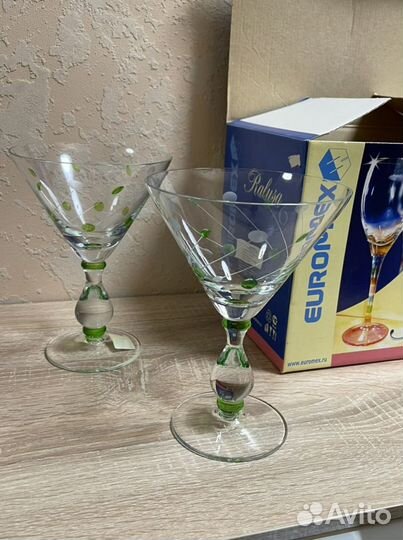 Фужеры для мартини шампанского стекло 2шт новые