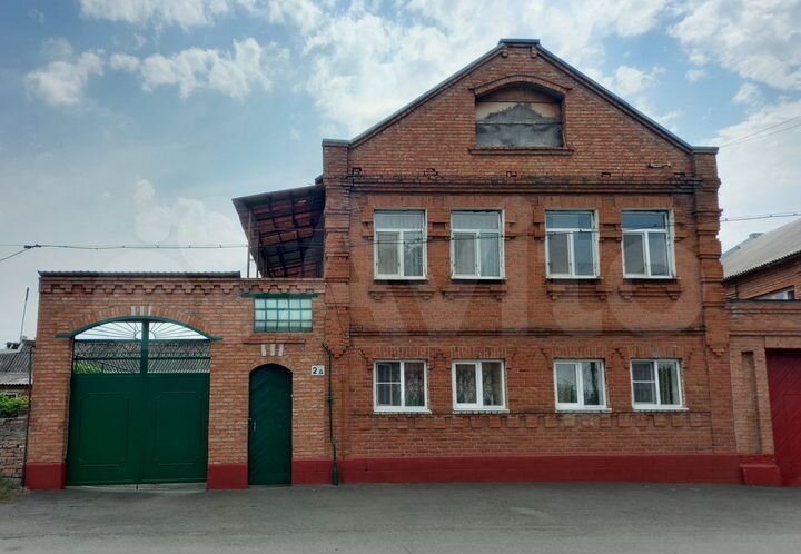 Дом 170 м² на участке 6 сот.