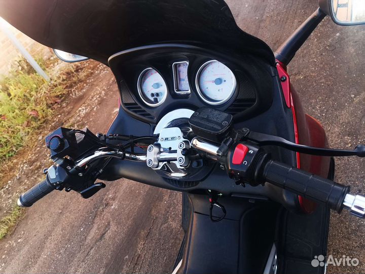 Макси скутер ямаха Т-макс 500