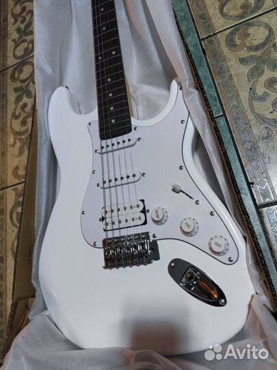 Новая) Колпино. Электрогитара Гитара