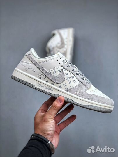 Кроссовки Nike Dunk Low