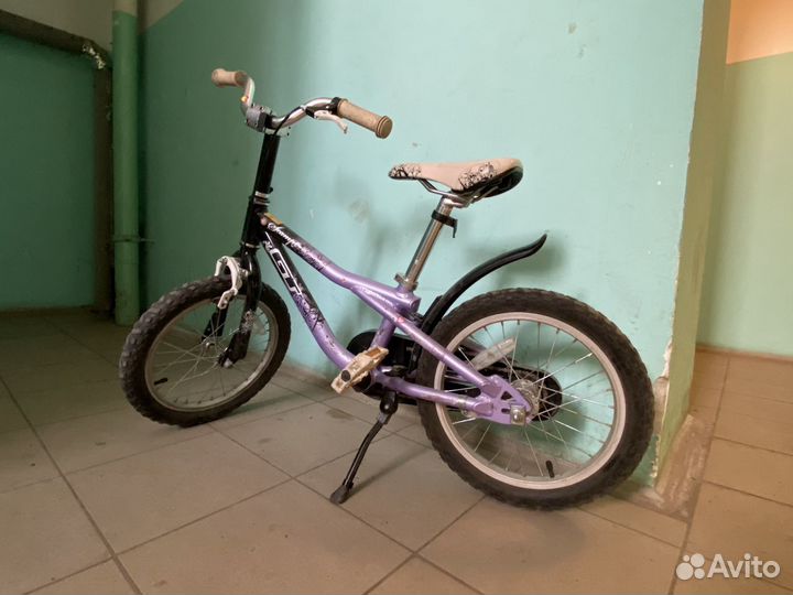 Велосипед gt laguna 16