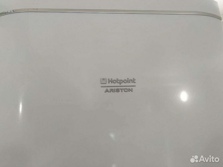 Холодильник Хотпоинт Аристон. Высота 205 см