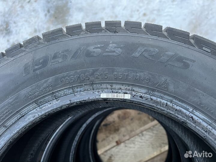 Pirelli Formula Ice FR 195/65 R15 95T