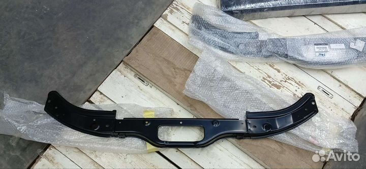 Накладка замка капота Mazda CX9 TC