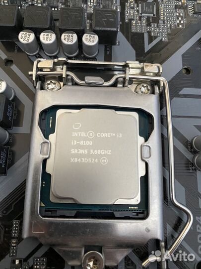 Intel Core i3 8100 (LGA 1151v2)