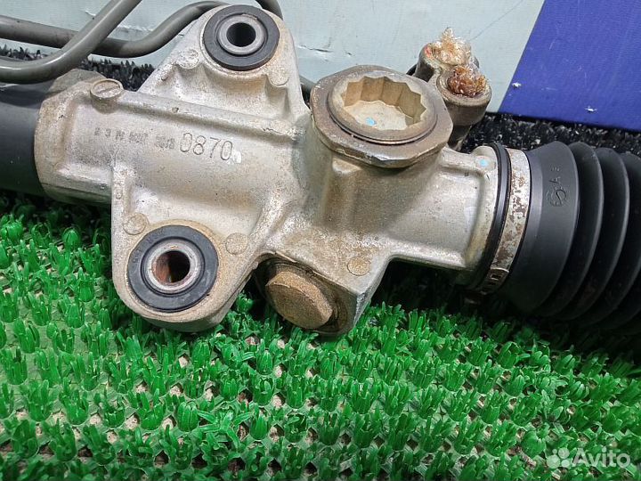 Крышка подлокотника Toyota Fortuner