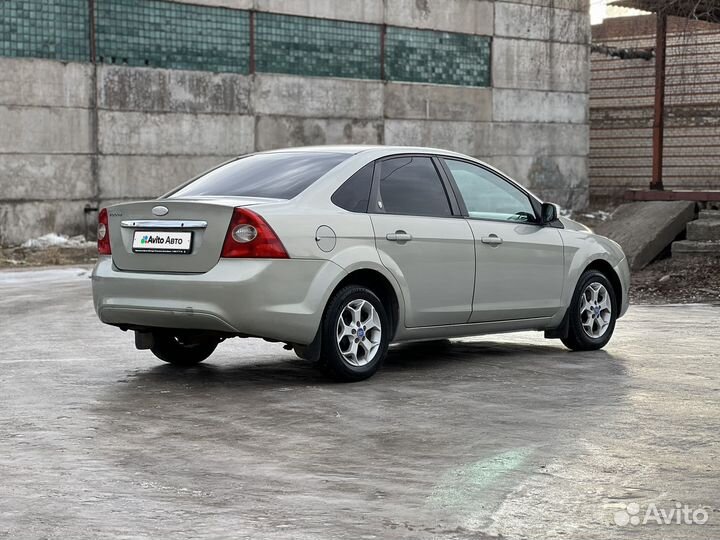 Ford Focus 1.8 МТ, 2008, 182 000 км