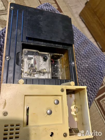 Настольные часы Янтарь Слава