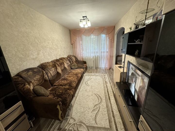 3-к. квартира, 58,4 м², 2/5 эт.