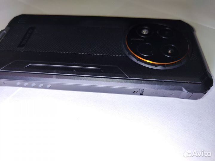 OUKITEL WP28, 8/256 ГБ