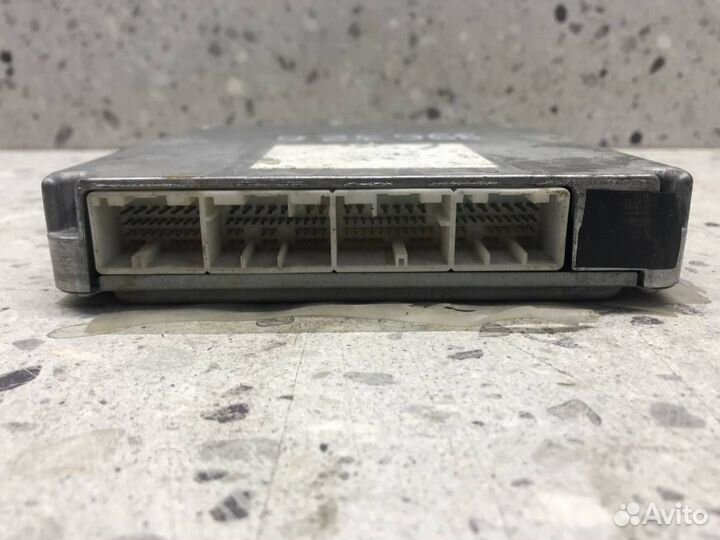 Блок управления двигателем Toyota Corolla E120 200