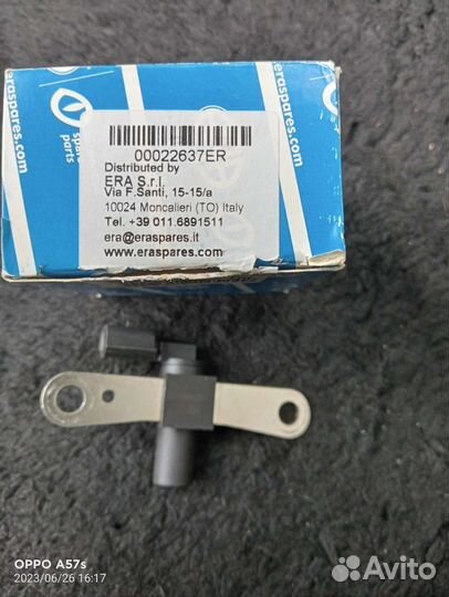 Датчик коленвала на Рено Логан