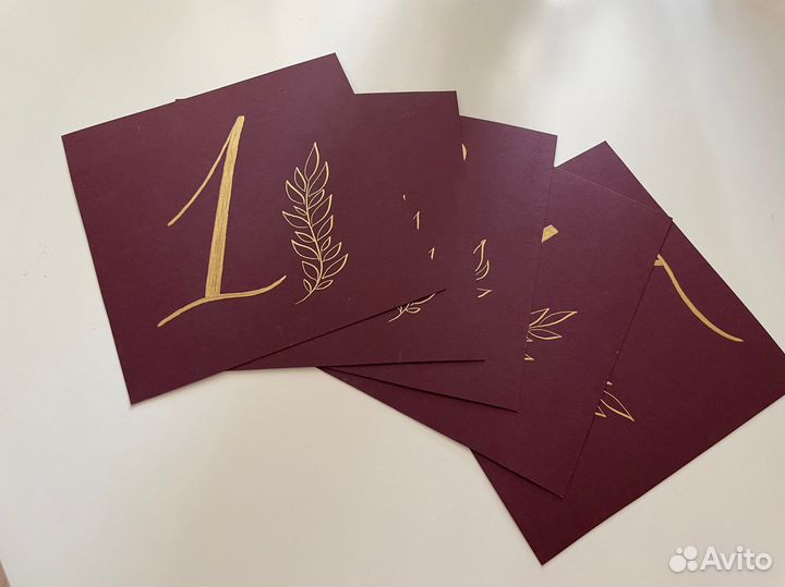 Номера на столы 1-5 бордовые (свадьба, банкет)