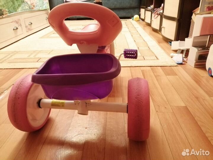 Трехколесный велосипед