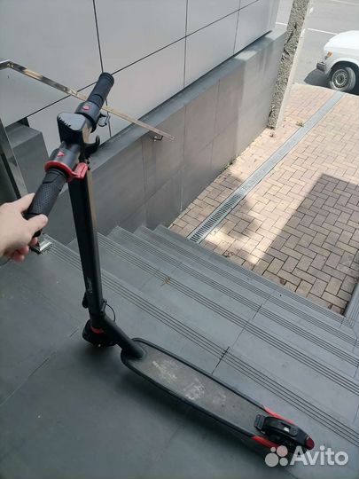 Электросамокат Iconbit