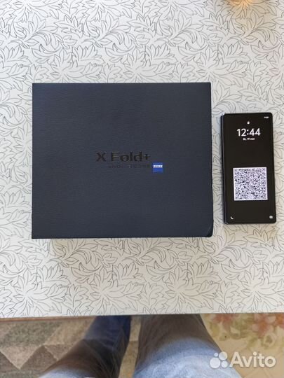 vivo X Fold+, 12/256 ГБ