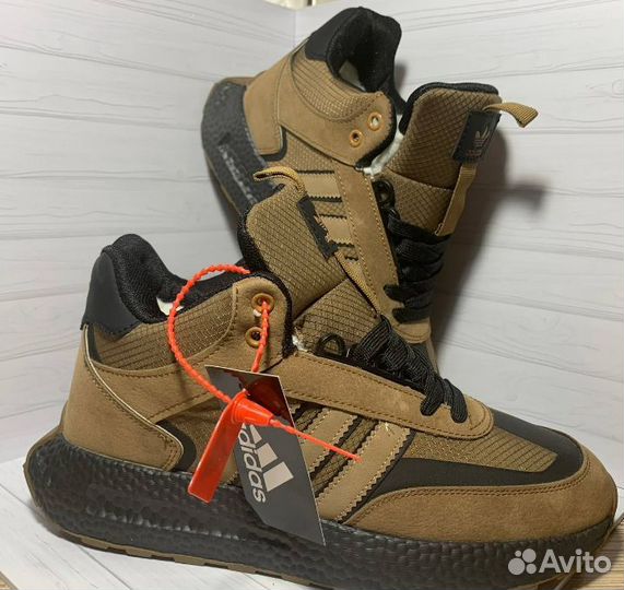 Зимние кроссовки adidas