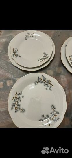 Тарелки 11 штук