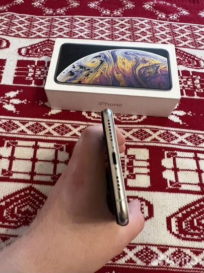 iPhone Xs Max, 64 ГБ