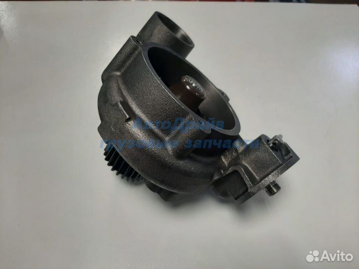 Насос водяной Вольво фш12 фл12 фл10