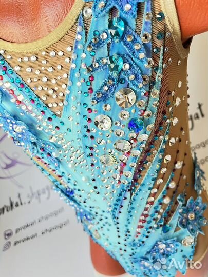 Аренда,продажа купальника для хг рост 98-104-110