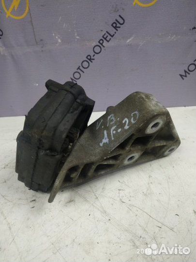 Кронштейн опоры АКПП задний Opel Vectra A седан