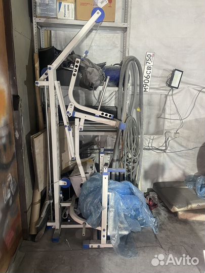 Многофункциональный силовой тренажер