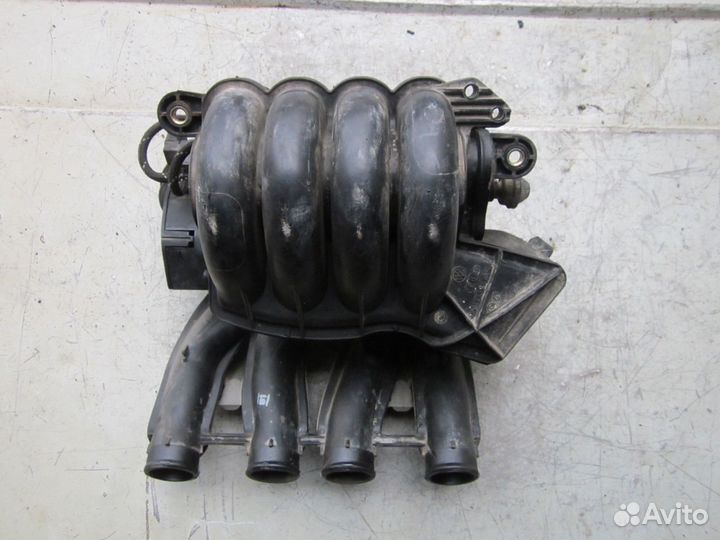 Коллектор впускной Фольксваген Пассат Б5 2.0 AZM