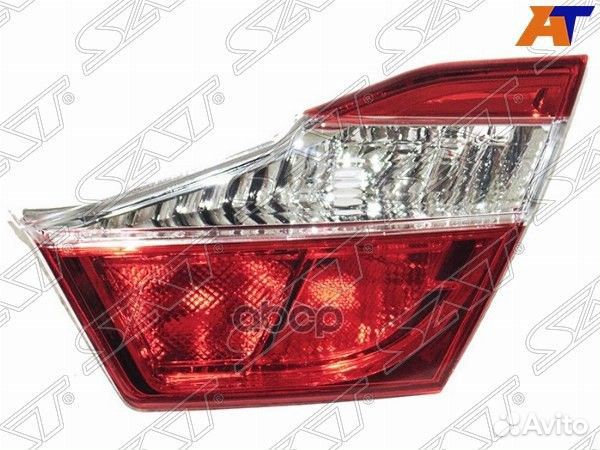 Фонарь в крышку багажника toyota camry 11-14 RH