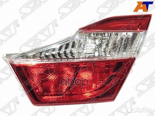 Фонарь в крышку багажника toyota camry 11-14 RH