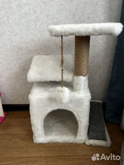 Домик для кошки с когтеточкой