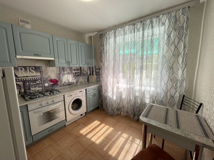 1-к. квартира, 32 м², 4/5 эт.