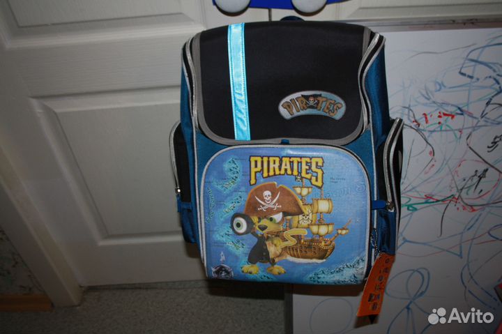 Ранец для мальчиков пр-во С-Петербург новый