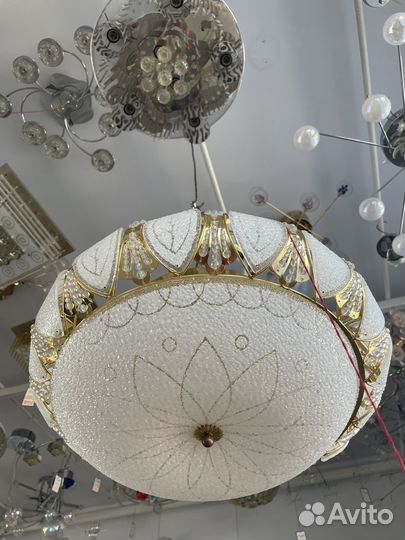 Люстра потолочная