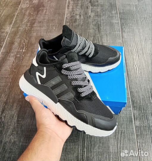 Кроссовки adidas nite jogger